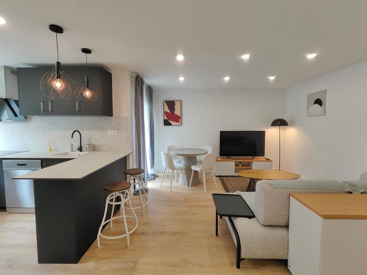 Fantastic Apartment Sant Adria Beach Sant Adrià de Besòs Kültér fotó